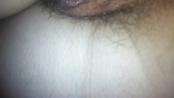 Sevimli və Latın rəqibi arasındakı münaqişə lezbiyan sekslə başa çatır